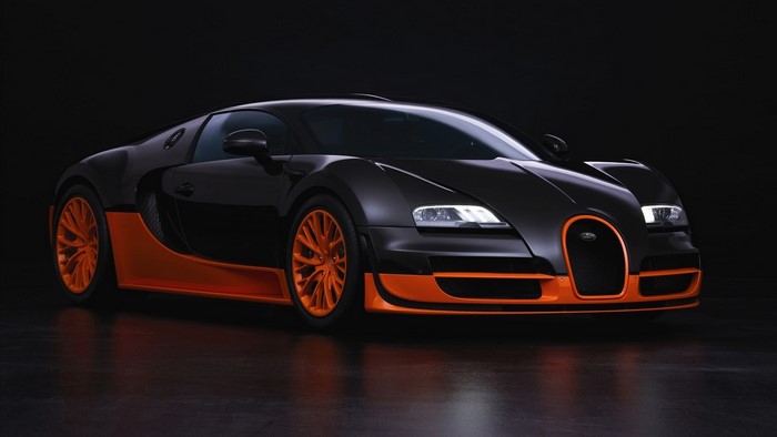 Bugatti Veyron with orange accents