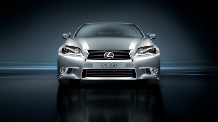 Lexus GS 250 front view