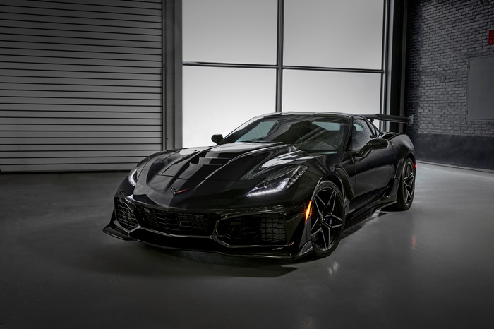 2019 Chevrolet Corvette ZR1 in 4K
