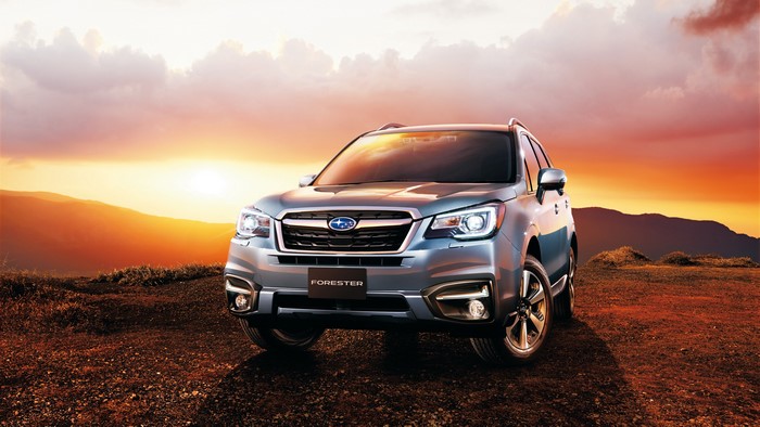 4K Subaru Forester SUV at Sunset