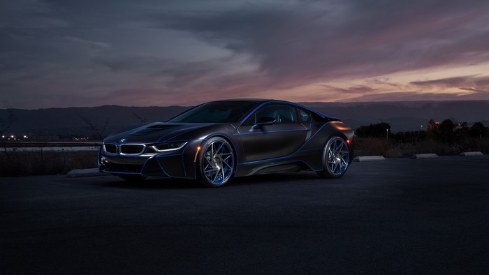 BMW i8 Aristo with blue accents at dusk