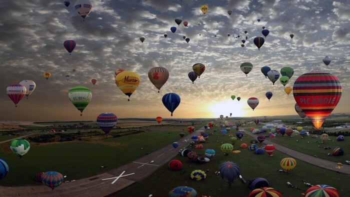 Mass Ascension of Hot Air Balloons at Sunrise
