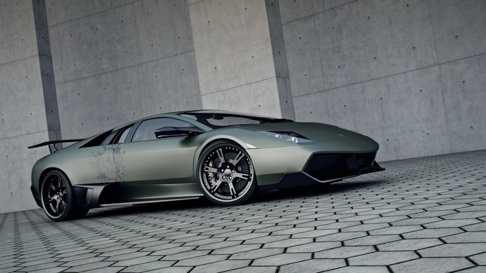 Silver Lamborghini with Spoiler