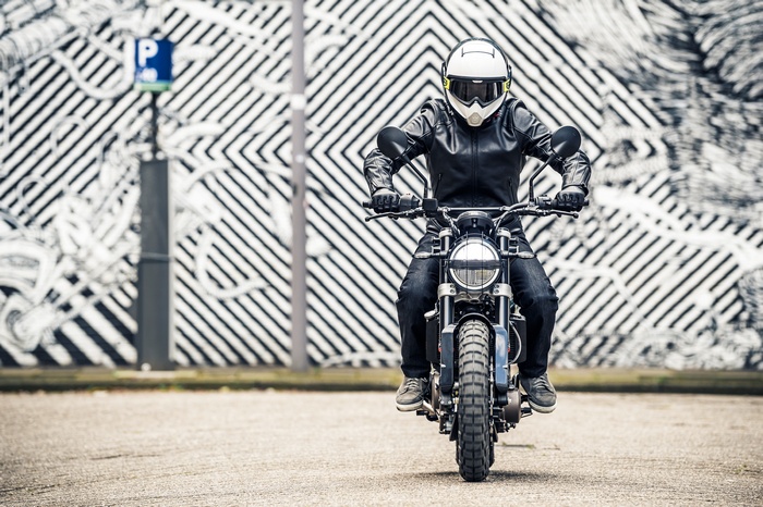 Husqvarna Svartpilen 401 motorcycle, 2018, 4K