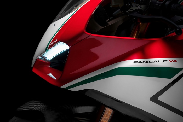 4K Ducati Panigale V4 Speciale motorcycle