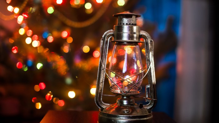 4K Christmas Lantern with Bokeh Lights