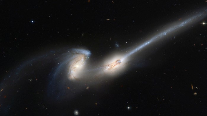 Hubble View of Interacting Galaxies
