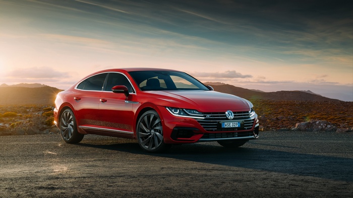 Volkswagen Arteon 4MOTION R-Line in a landscape