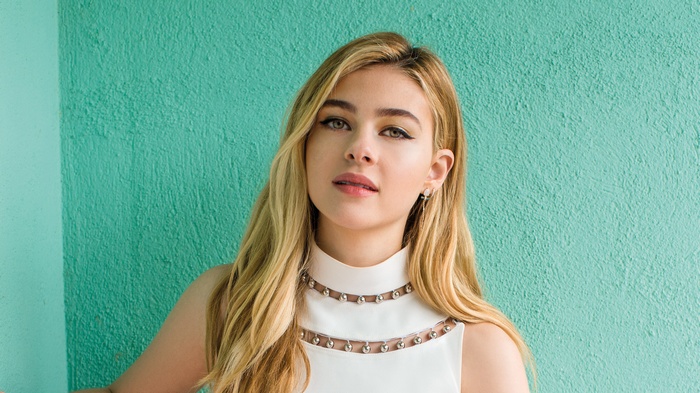 Nicola Peltz 4K