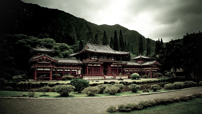 Byodo-In Temple in Hawaii