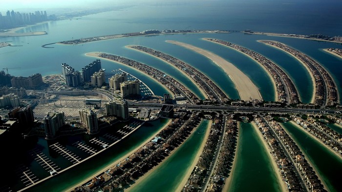 Aerial view of Palm Jumeirah in Dubai