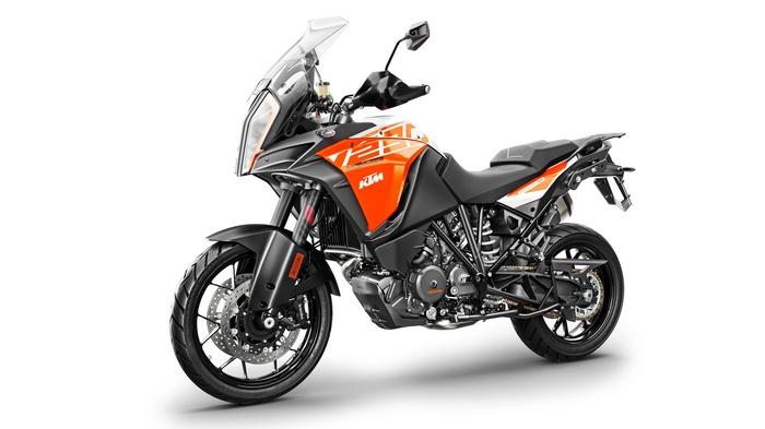 KTM 1290 Super Adventure S motorcycle 4K