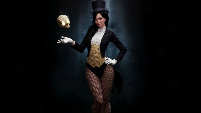Zatanna with a floating skull
