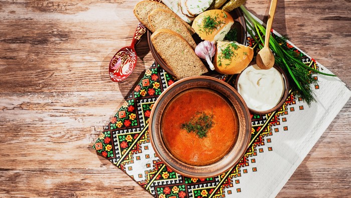 Borscht with bread and sour cream