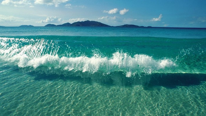 Clear Blue Water Waves