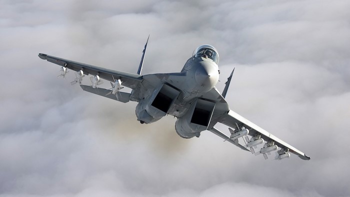 F/A-18E/F Super Hornet fighter jet in flight
