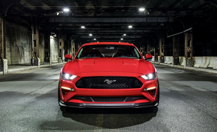 Red 2018 Ford Mustang GT Performance Pack Level 2