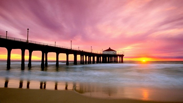 California Sunset at Manhattan Beach Pier