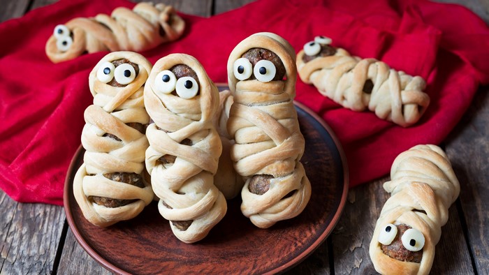 Halloween Mummy Meatloaf Cutlets