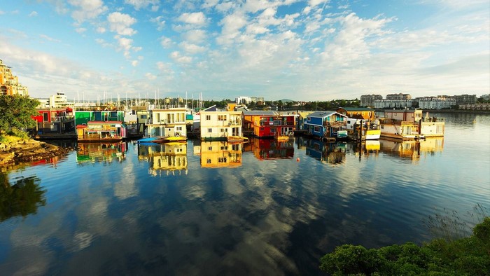 Colorful houseboats on the water