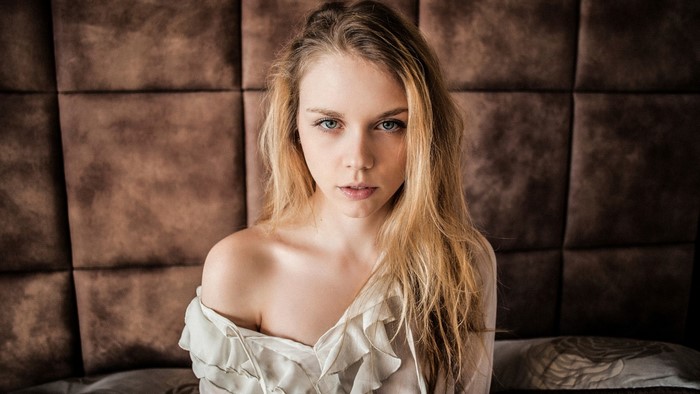 Young woman with blonde hair