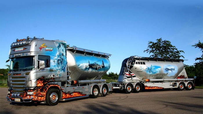 Scania truck with custom airplane artwork