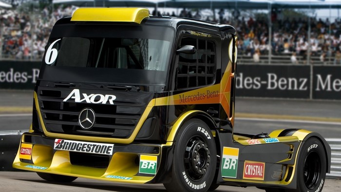 Mercedes-Benz Axor Racing Truck