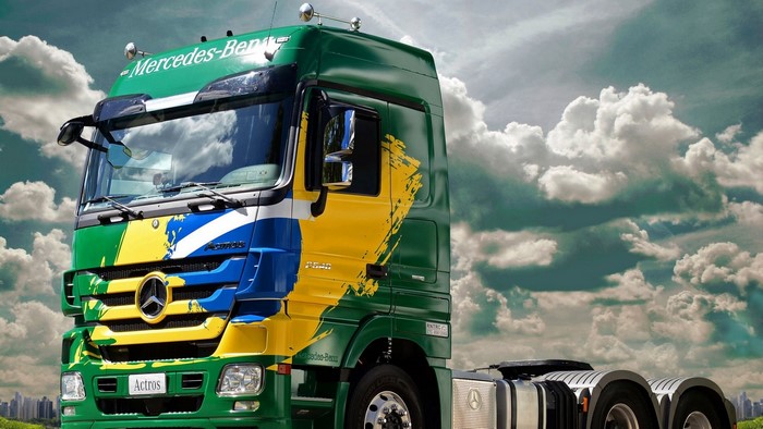 Mercedes-Benz Actros 2546 truck with Brazilian flag livery