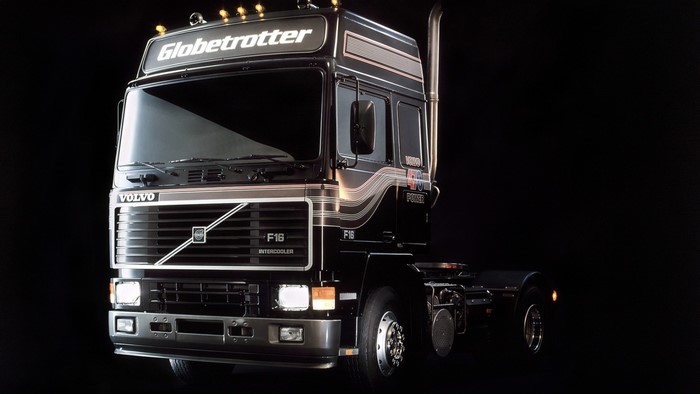 Volvo F16 Globetrotter Truck