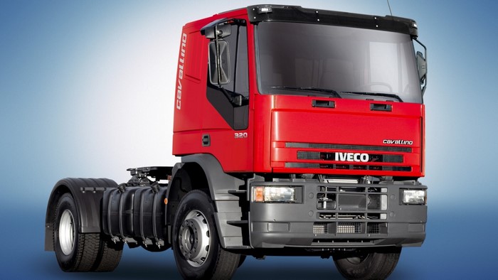 IVECO Cavallino 320 truck