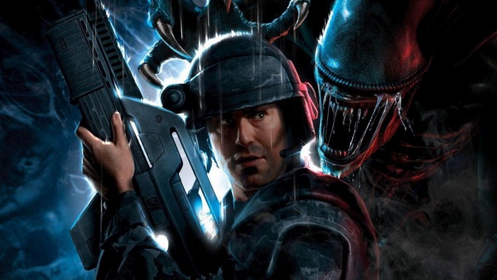 Marine with Pulse Rifle and Alien from Aliens: Colonial Marines
