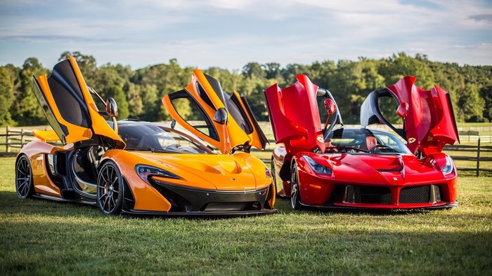 Ferrari LaFerrari and McLaren P1 with Doors Open