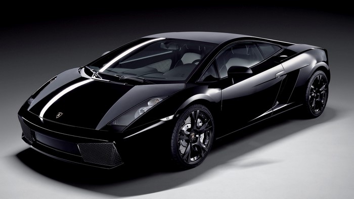 Black Lamborghini Gallardo