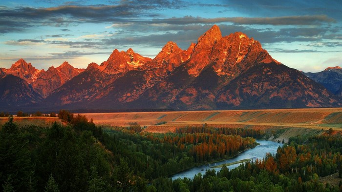 The Teton Mountains at Sunrise