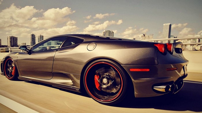 Ferrari F430 on a bridge