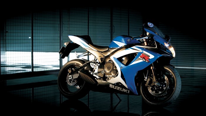 Blue Suzuki GSX-R750 Motorcycle