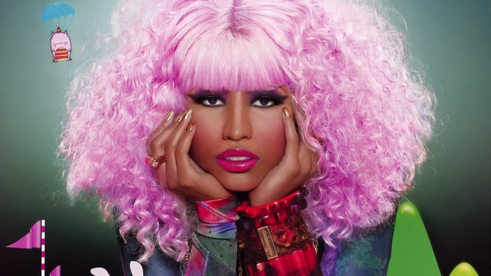 Nicki Minaj with pink wig