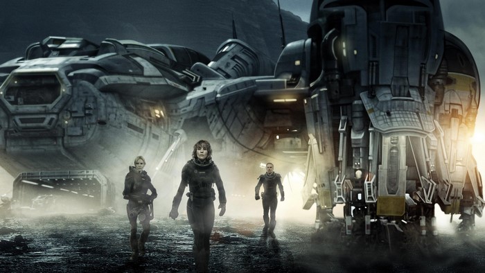 Prometheus crew near a spaceship