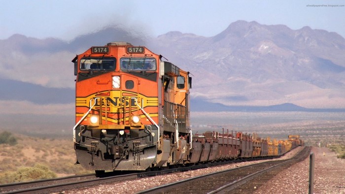BNSF Train 5174 in a Desert Landscape