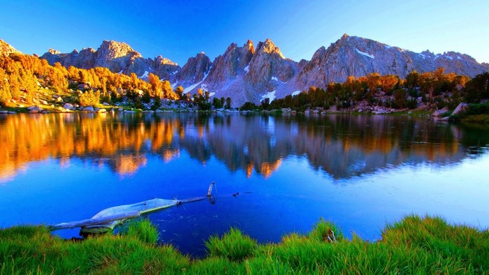 Mirror Lake in Yosemite National Park