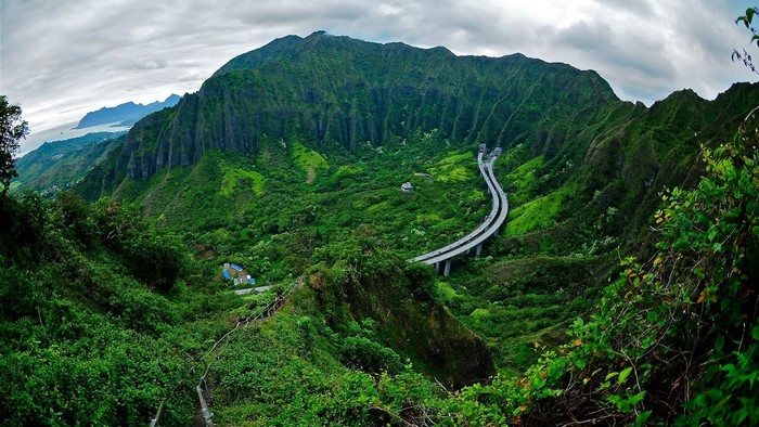 Stairway to Heaven hike in Oahu, Hawaii