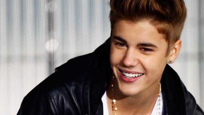 Justin Bieber smiling