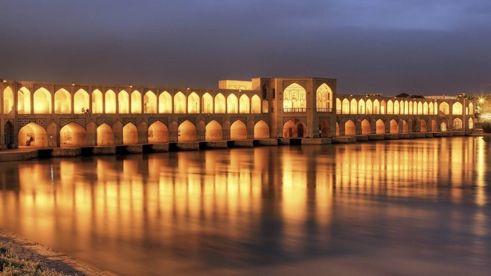 Khaju Bridge in Isfahan, Iran at night