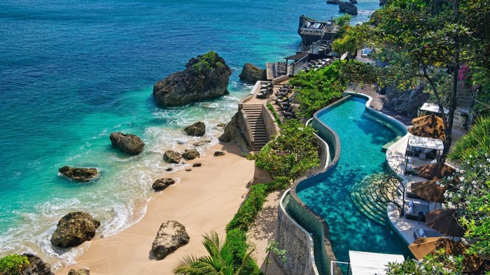 Beach with infinity pool and ocean view
