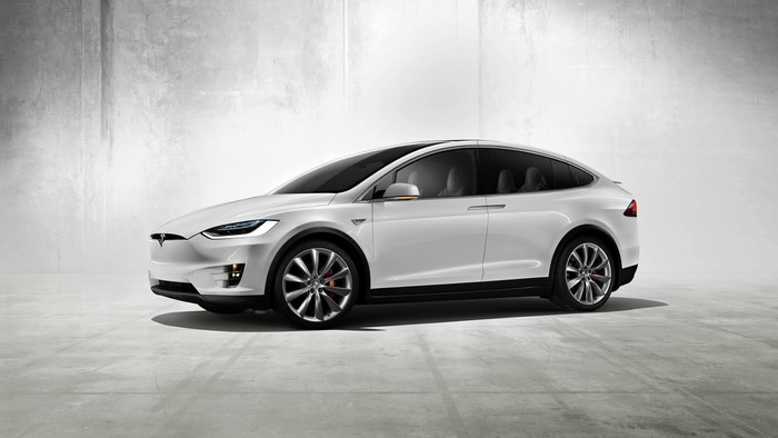 White Tesla Model X Concept 2016
