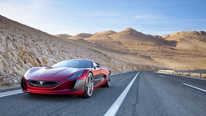 Rimac Concept One driving on desert road