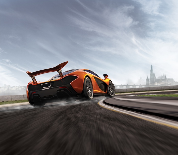 McLaren P1 racing in Forza Motorsport 5