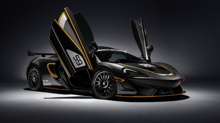 2016 McLaren 570S GT4 race car