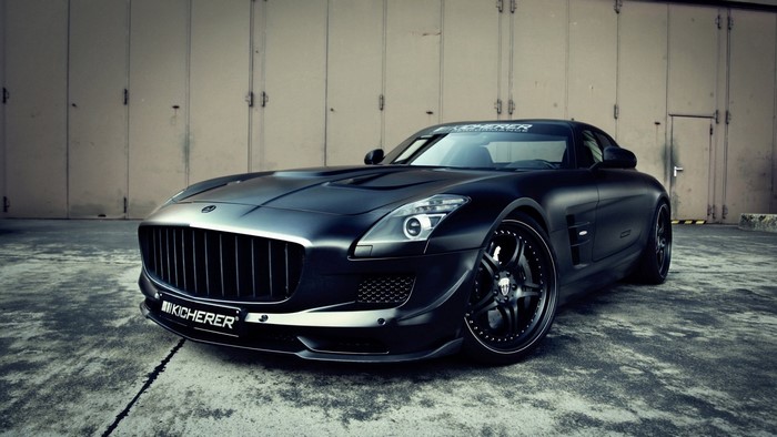 Matte Black Kicherer Mercedes-Benz SLS AMG