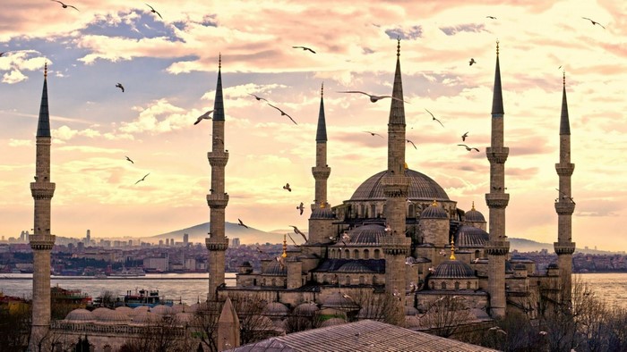 The Blue Mosque and Istanbul skyline